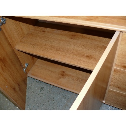 457 - PINE EFFECT DRAWER & CUPBOARD UNIT