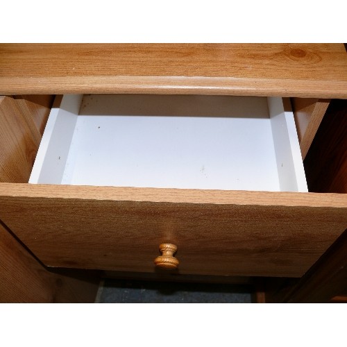 457 - PINE EFFECT DRAWER & CUPBOARD UNIT