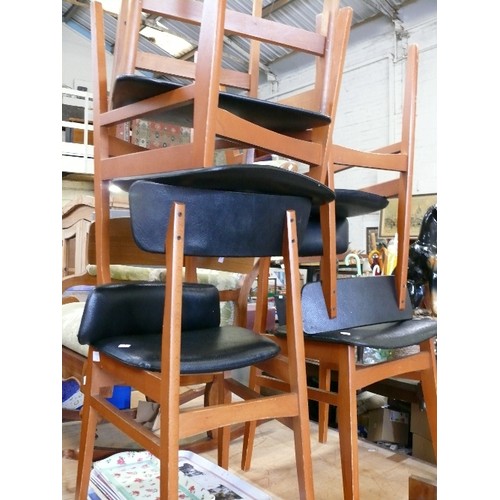 465 - 4 PLUS 1 MID CENTURY DINING CHAIRS