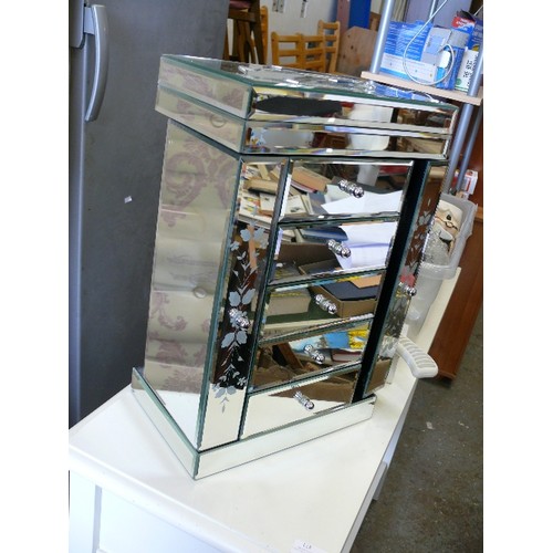 472 - AN ATTRACTIVE MIRRORED JEWELLERY BOX WITH DRAWERS AND SIDE DOORS FOR NECKLACES