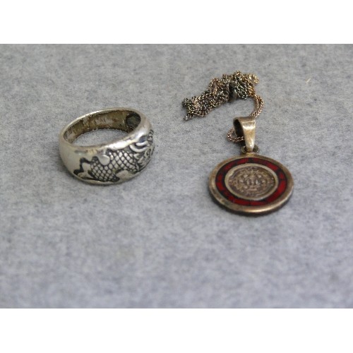 23 - A SILVER DRAGON RING SIZE S PLUS MEXICAN SILVER LUCK CHARM PENDANT ON SILVER CHAIN, THE PENDANT HAS ... 