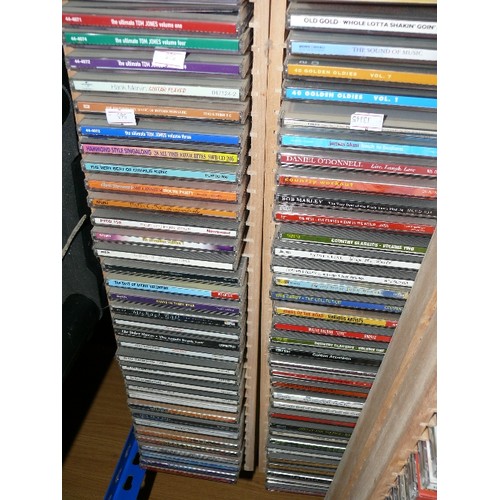 513 - 8 X WOODEN BOXES OF CDS - COUNTRY, NAT KING COLE, FRANKIE VAUGHAN, GOSPEL ETC