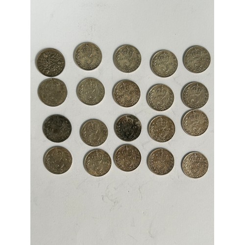 119M - 19 x silver three pence coins & 1 1935. Includes 1913 x 1, 1916 x 2, 1917 x 7, 1918 x 6, 1919 x 3, 1... 