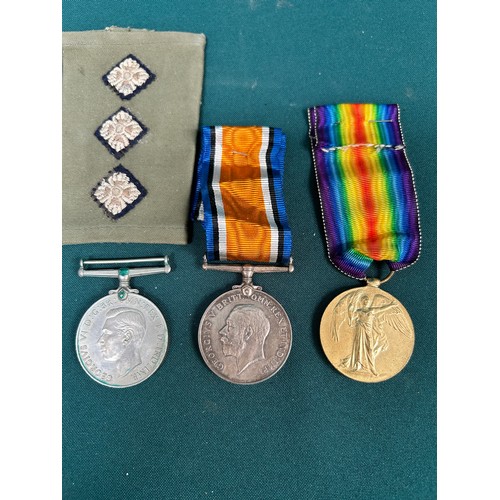 100B - WWI MEDALS THE 1914- 1918 DEFENCE AND THE CIVILISATION MEDAL ISSUED TO PRIVATE T R WALES No 44679 OF... 