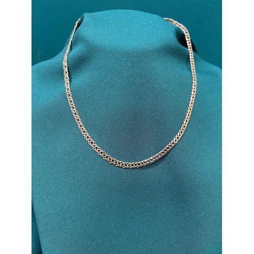 48A - A beautiful 9ct gold double curb link chain necklace. Fully hallmarked. 12 grams, 44cm