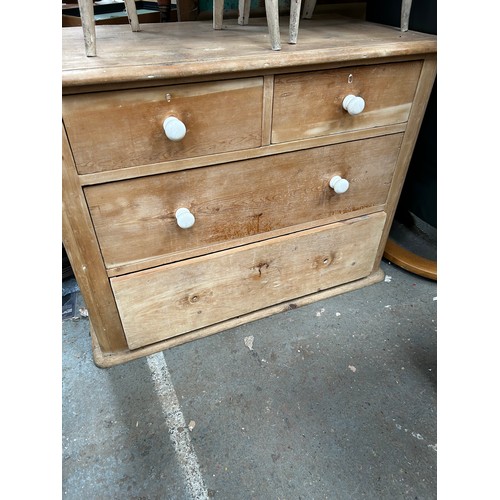 440 - A Victorian pine chest of 2 over 2 drawers for restoration. 102cm x 54cm x 80cm