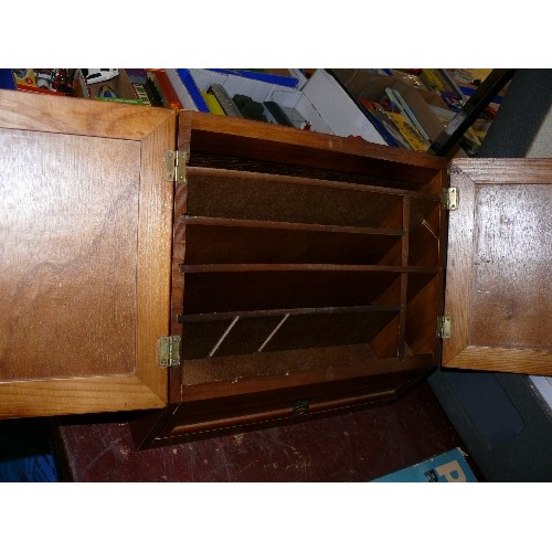 175 - WALNUT FINISH DESK TOP LETTER RACK CABINET