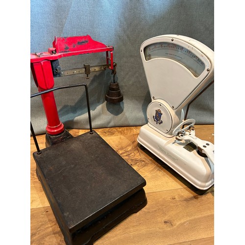 201C - Two Vintage sets of scales including W & T Avery 