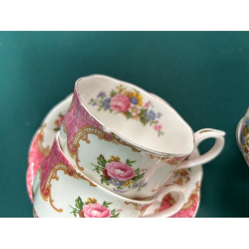 222A - A Royal Albert 'Lady Carlyle' tea set comprising of 2 breakfast cups and saucers and 8 tea cups and ... 