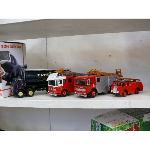 96 - 3 DIECAST FIRE ENGINE MODELS, 2 BY CORGI PLUS A TATE  LYLE SUGAR TANKER