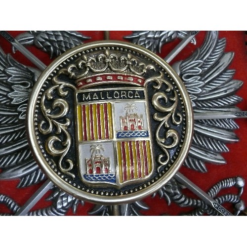 157 - COAT OF ARMS WALL HANGING - MALLORCA