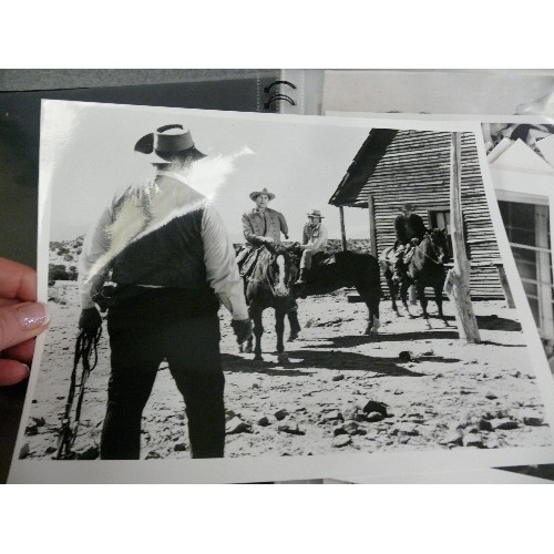 275 - A FOLDER OF VARIOUS VINTAGE BLACK & WHITE PRESS PHOTOS