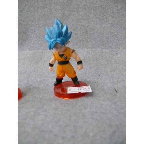 131 - 5 SMALL DRAGONBALL Z FIGURINES WTH RED BASES