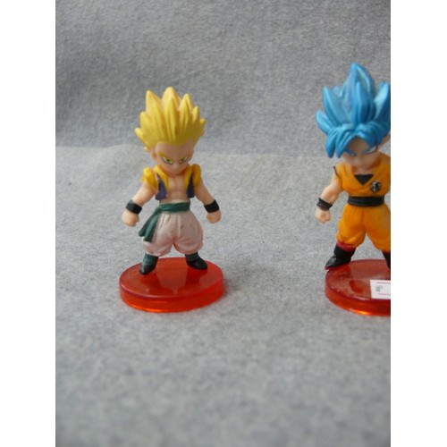 131 - 5 SMALL DRAGONBALL Z FIGURINES WTH RED BASES