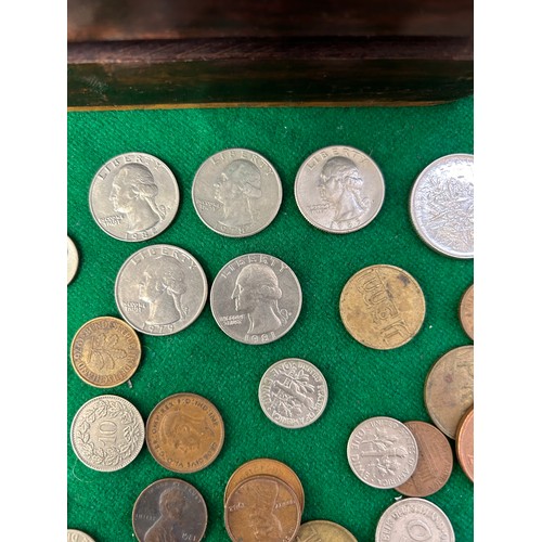 21 - VINTAGE BRASS INLAID BOX WITH CONTENTS OF FOREIGN COINS - QUARTER DOLLARS ETC