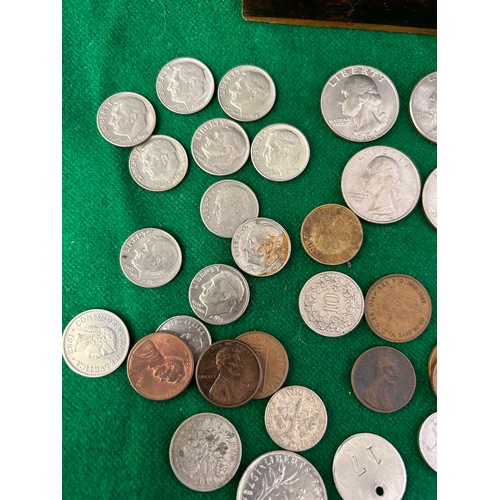 21 - VINTAGE BRASS INLAID BOX WITH CONTENTS OF FOREIGN COINS - QUARTER DOLLARS ETC