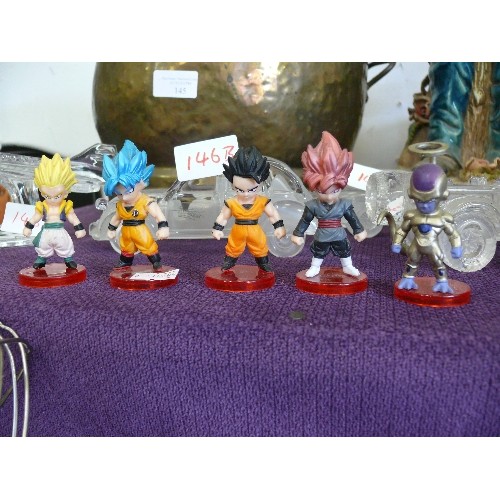 131 - 5 SMALL DRAGONBALL Z FIGURINES WTH RED BASES