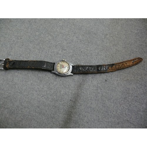 43 - VINTAGE 'HOPALONG CASSIDY' WATCH