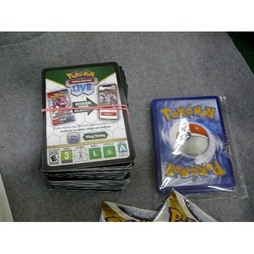 13 - LARGE QUANTITY OF POKEMON CARDS