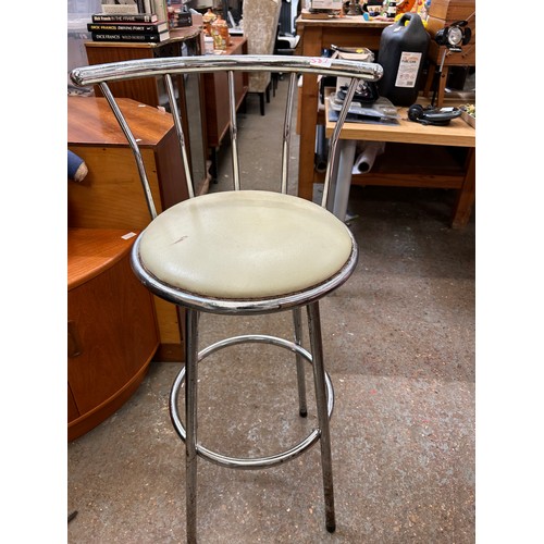 587 - CHROME BAR STOOL WITH BACK