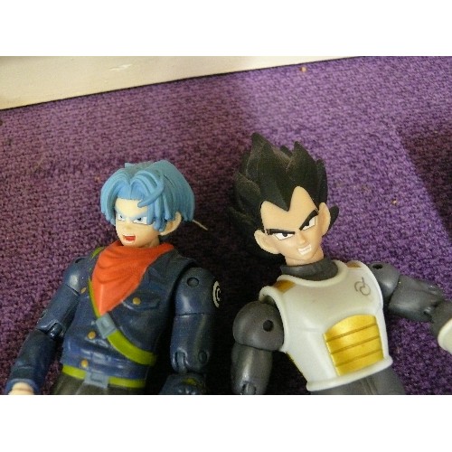 68 - DRAGONBALL Z SUPER SAIYAN VEGETA AND TRUNKS FIGURES