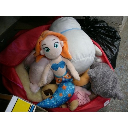 148A - LARGE PINK BAG FULL OF GOOD CUDDLY TOY INC PUGGSLEY, SQUISHEES, GIRLIE PAWS ETC