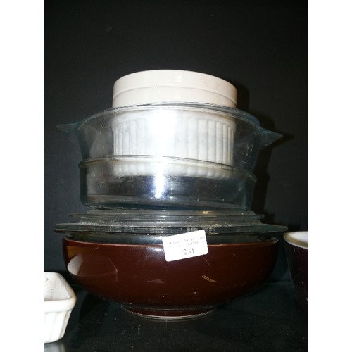 231 - QUANTITY OF KITCHENWARE INCLUDING VINTAGE PUDDING BASINS, OVEN TO TABLE WARE, PYREX