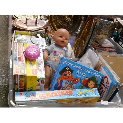 279 - A LARGE BOX OF VARIOUS TOYS AND GAMES