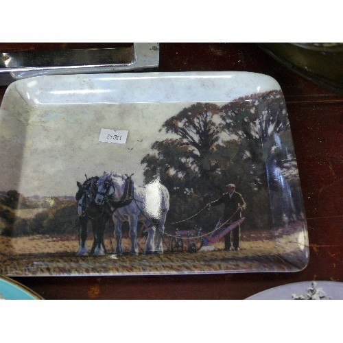 292 - A COLLECTION OF HORSE PLATES ETC MOSTLY SPODE