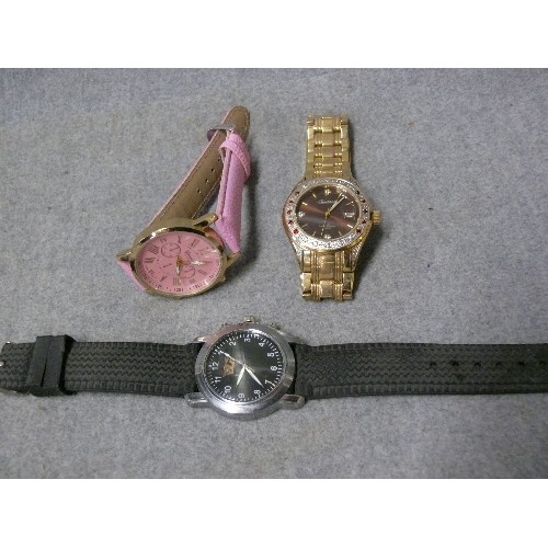 325 - 3 LARGE GOOD QUALITY WRIST WATCHES, 1 BY INGERSOLL