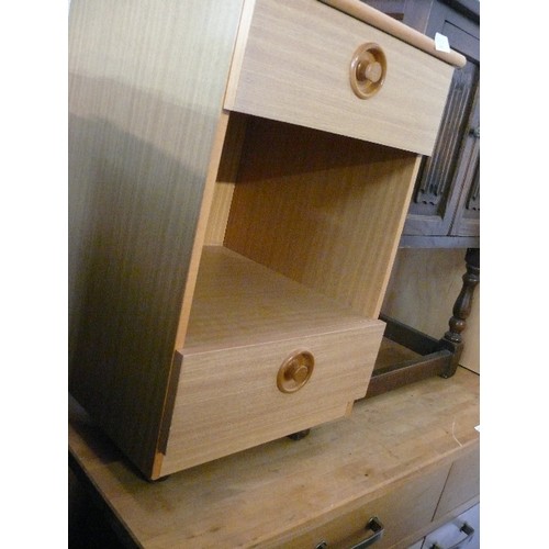 439 - A SMALL 2 DRAWER BEDSIDE ON CASTORS BY SCHREIBER