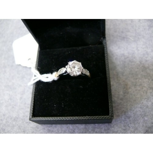 36 - A LOVELY 9CT GOLD SOLITAIRE ENGAGEMENT RING WITH WHITE STONE SIZE S WEIGHT 2.36 GR