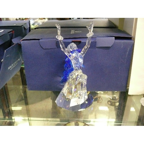 15 - A BEAUTIFUL SWAROVSKI CRYSTAL FIGURINE 'MAGIC OF DANCE ISADORA' WITH ORIGINAL BOX ANNUAL EDITION 200... 