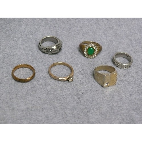 26 - COLLECTION OF 7 DRESS RINGS