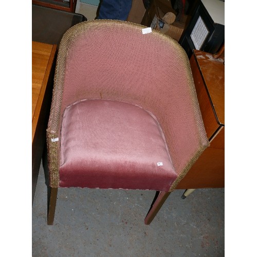 446 - A SMALL PINK LLOYD LOOM STYLE BEDROOM CHAIR