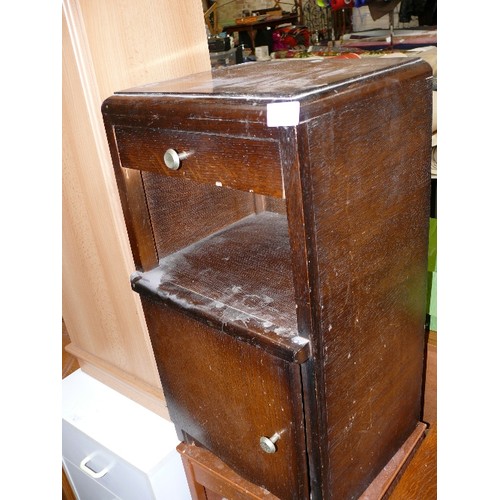 503 - 2 SMALL VINTAGE BEDSIDES