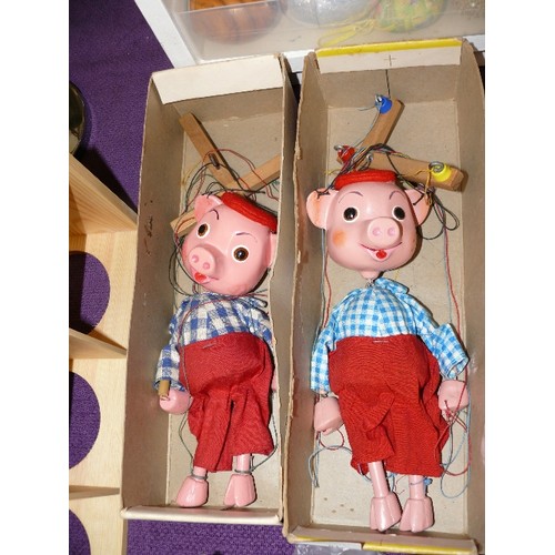 81 - VINTAGE PINKY AND PERKY PELHAM PUPPETS, PERKY HAS BOX