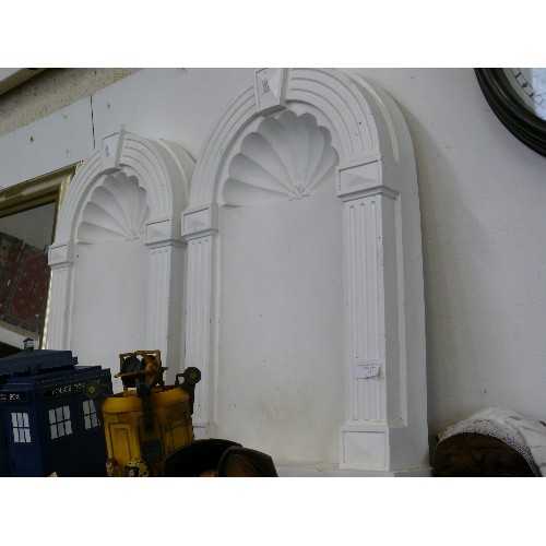 134 - A PAIR OF LARGE WHITE DECORATIVE NICHES