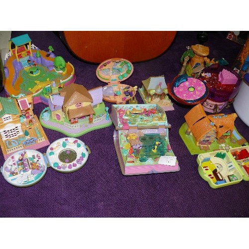 143 - A LARGE COLLECTION OF POLLY POCKET PLAYSETS