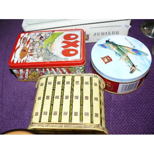 164 - A NICE SELECTION OF DECORATIVE TINS AND BOXES PLUS PLACEMATS