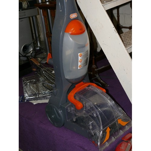 183 - A VAX POWER MAX CARPET CLEANER