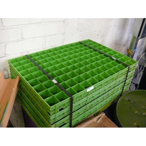 192 - 5 GOOD QUALITY PLASTIC SEED TRAYS