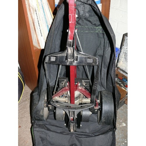 181 - A LARGE QUANTITY OF GOLF CLUBS PLUS ELECTRIC GOLF CADDY AND BAGS (NO BATTERY)