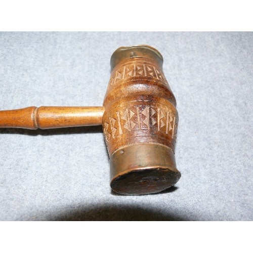 220 - A VERY NICE GAVEL WITH COPPER ENDS