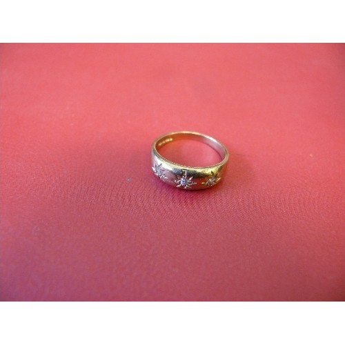 32 - 9CT GOLD RING WITH 3 WHITE STONES SIZE E  WEIGHT 1.54GR