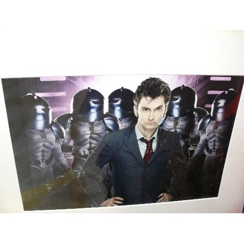 132 - A SELECTION OF DOCTOR WHO PRINTS FEATURING DAVID TENNANT, CHRISTOPHER ECCLESTON, ROSE, DALEK AND THE... 