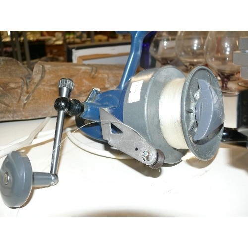 263 - 3 SEA FISHING REELS BY MITCHELL GARCIA 386, 489 AND 499