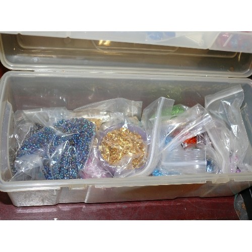 248 - A CRAFT STORAGE BOX CONTAINING JEWELLERY MAKING ITEMS