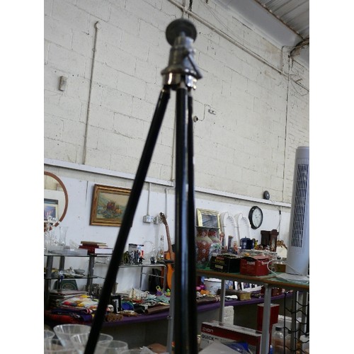 253 - A VERY TALL AND NARROW VINTAGE TRIPOD