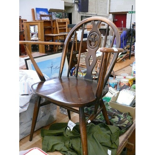 356 - A VINTAGE ERCOL WINDSOR CHAIR